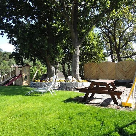 Comfortable Bungalow With A Covered Terrace, For 6 People, Miedzyzdroje Esterno foto