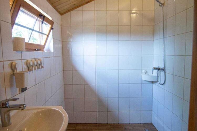 Comfortable Bungalow With A Covered Terrace, For 6 People, Miedzyzdroje Esterno foto